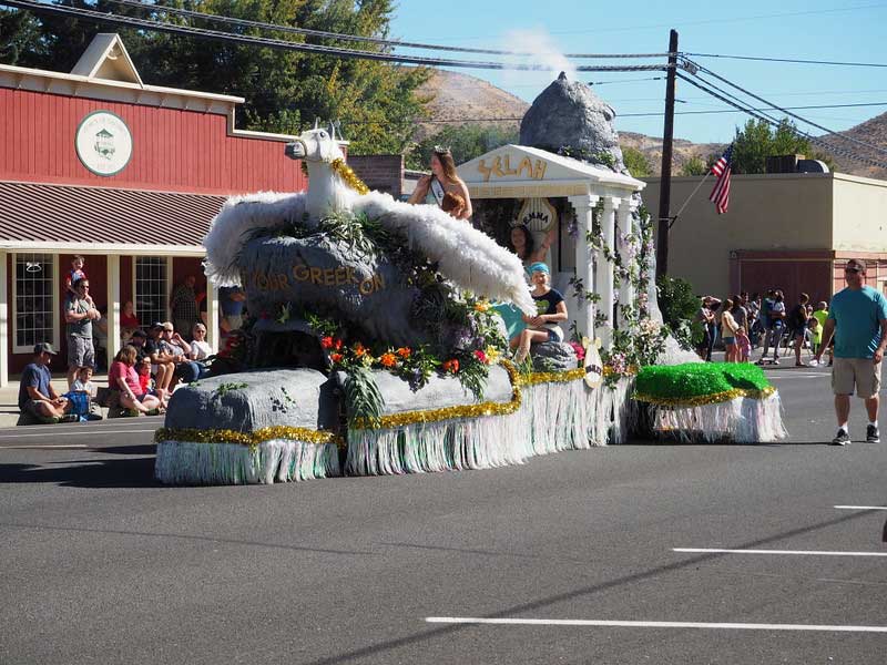 Sportsman Days float